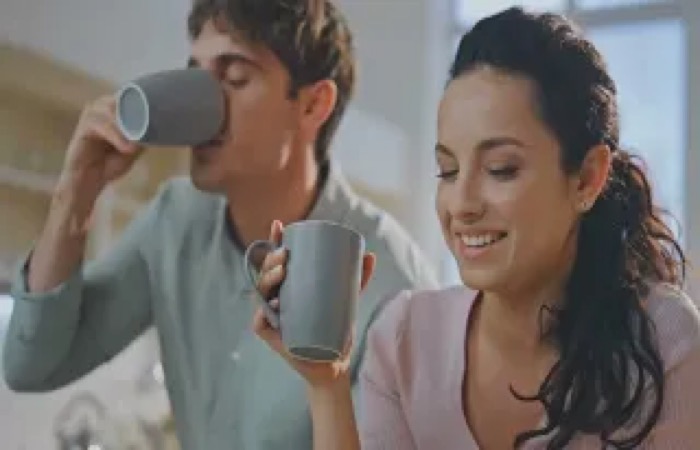 emotional-distance-in-marriage-why-it-happens-and-how-to-reconnect